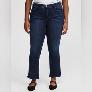 Torrid Dark Wash Kick Crop Bootcut Jeans 26